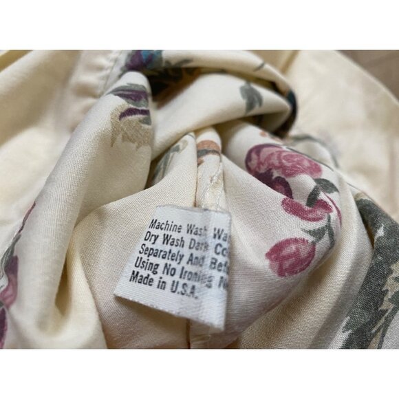 Set of 2 Vintage JCPenney Floral Leaves Queen Size Pillowcases Cream Gold Blue - Picture 6 of 6